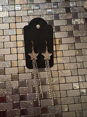 Silver Star Dangle Earrings with Chain Tassels
